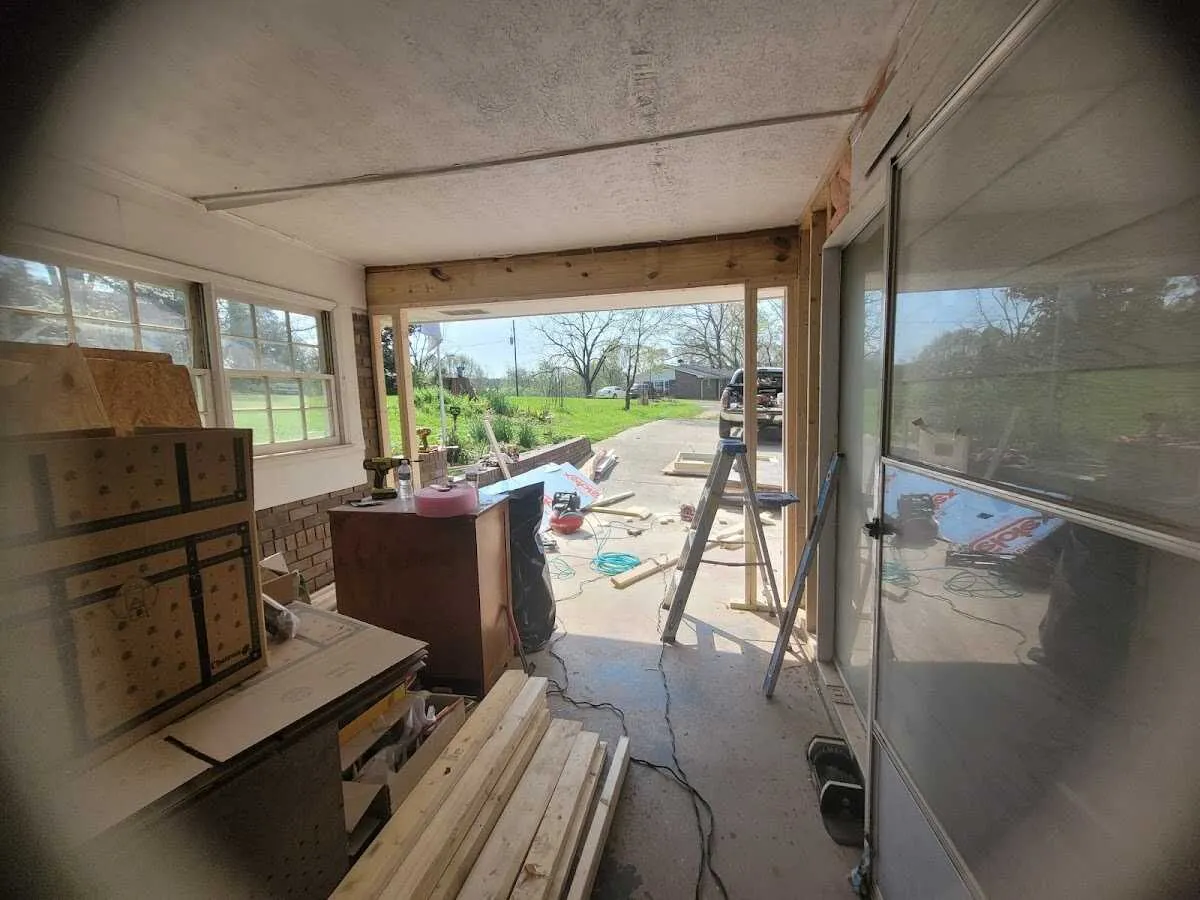 Air movers and dehumidifier for Drying & Dehumidification in Fontana